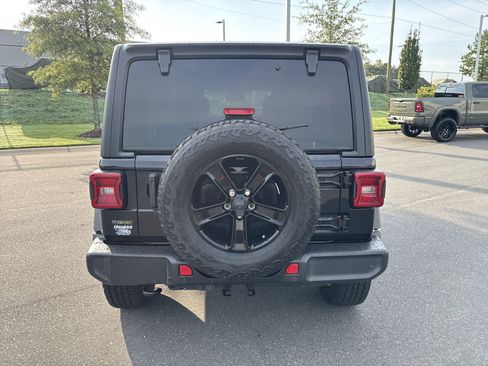 Used 2021 Jeep Wrangler Unlimited Sport AWD/4WD image 8