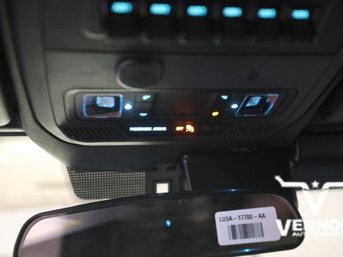 New 2025 Ford Bronco Big Bend w/ Black Diamond Package image 26