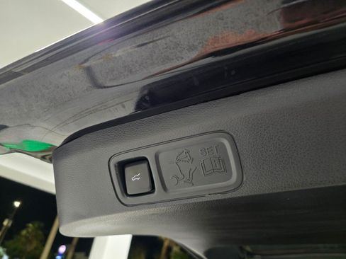 Used 2023 Lincoln Navigator L Reserve AWD/4WD image 49