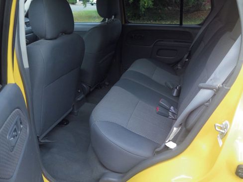 Used 2004 Nissan Xterra XE image 10
