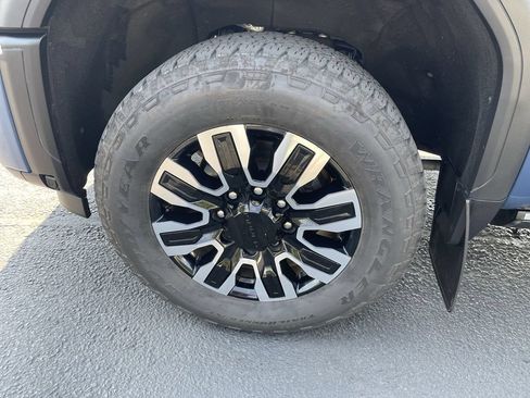 Used 2024 GMC Sierra 2500 Denali Ultimate AWD/4WD image 34