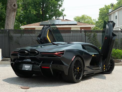 Used 2024 Lamborghini Revuelto AWD/4WD image 48