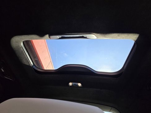 Used 2023 BMW X7 xDrive40i w/ M Sport Package image 26