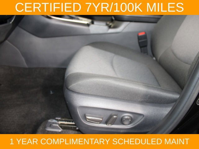 Used 2025 Toyota RAV4 XLE w/ Convenience Package AWD/4WD image 17