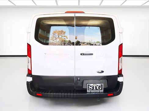 Used 2024 Ford Transit 250 Low Roof w/ Exterior Upgrade Package image 5