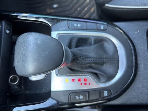 Used 2023 Kia Forte GT-Line w/ GT-Line Premium Package image 16