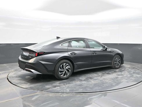 New 2026 Hyundai Sonata Blue image 8
