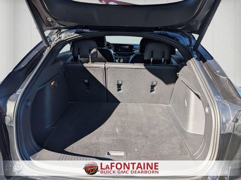 Used 2024 Buick Envista Sport Touring w/ Convenience I Package FWD image 29