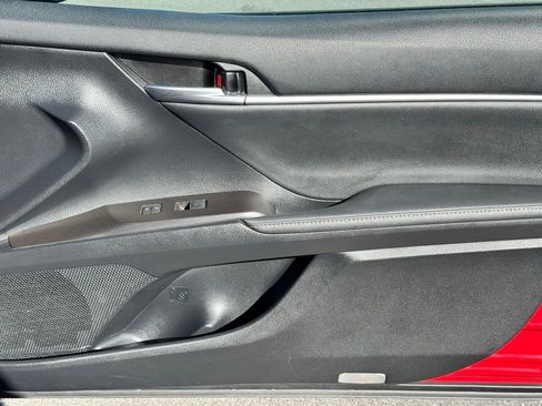 Used 2023 Toyota Camry XSE image 31