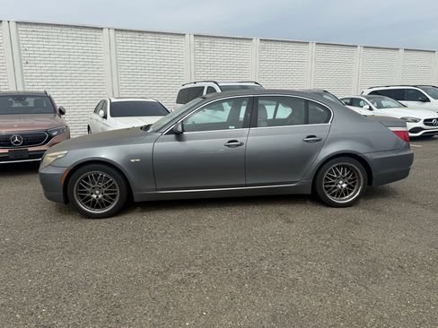 Used 2008 BMW 528i Sedan image 2