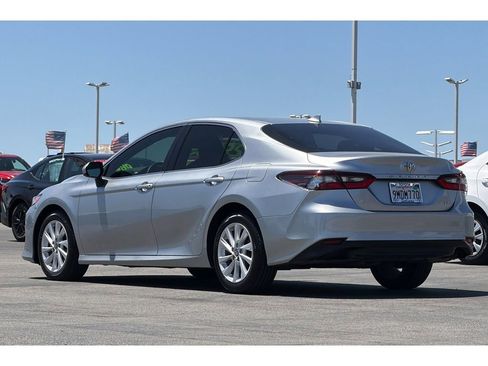 Used 2024 Toyota Camry LE FWD image 6