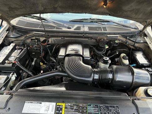 Used 2001 Ford F150 XLT image 71