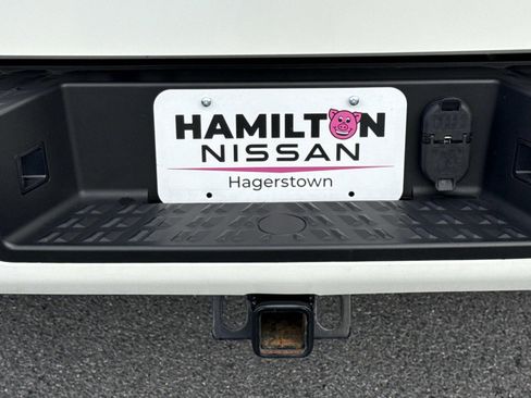 Used 2024 Nissan Titan SV w/ Accessory Utility Package image 27