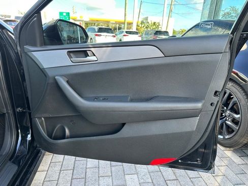 Used 2019 Hyundai Sonata SE image 23