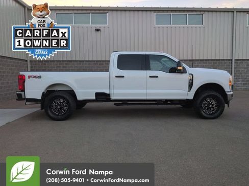 Used 2025 Ford F350 XLT w/ FX4 Off-Road Package AWD/4WD image 2