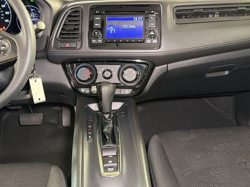 Used 2020 Honda HR-V LX image 15