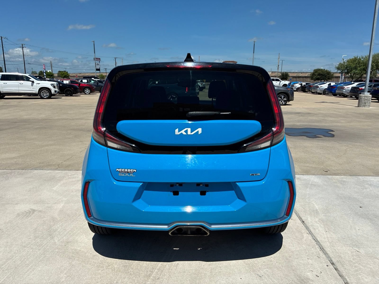 Used 2024 Kia Soul GT-Line FWD image 6