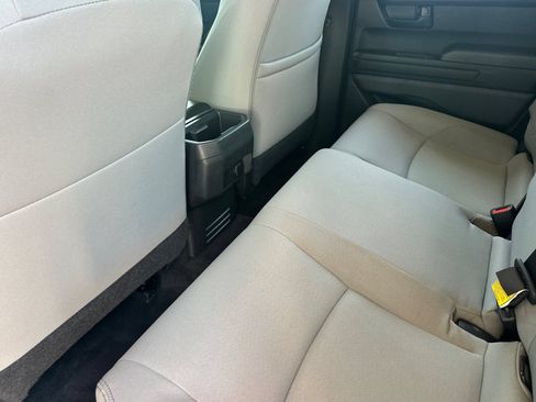 Certified 2024 Toyota Tacoma SR5 AWD/4WD image 14