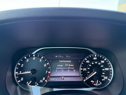 Used 2022 Nissan Frontier SV image 10