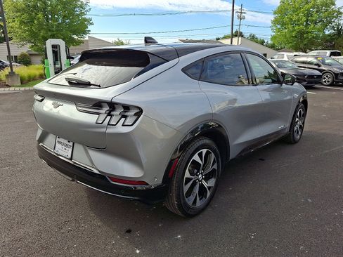 Certified 2021 Ford Mustang Mach-E Premium image 5