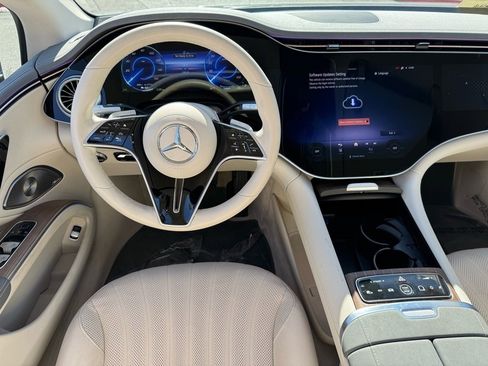 Certified 2023 Mercedes-Benz EQS 580 4MATIC Sedan image 14
