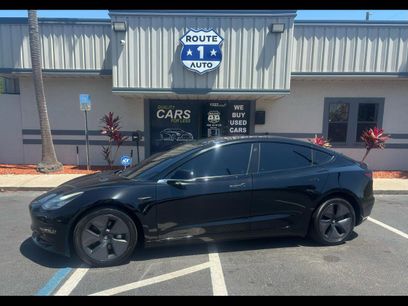 Used 2018 Tesla Model 3 Mid Range