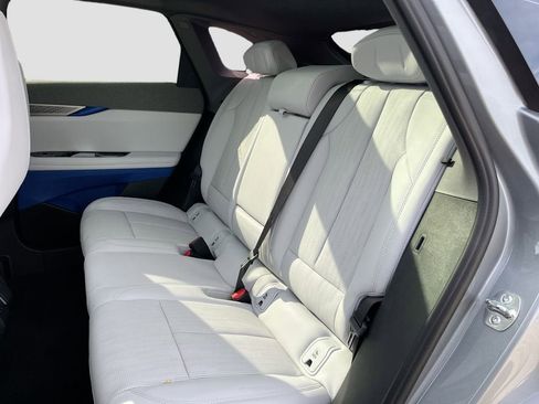 New 2025 Cadillac Optiq Sport 2 w/ LPO, Floor Liner Package AWD/4WD image 25