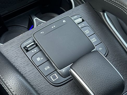 Used 2025 Mercedes-Benz GLS 450 4MATIC image 21