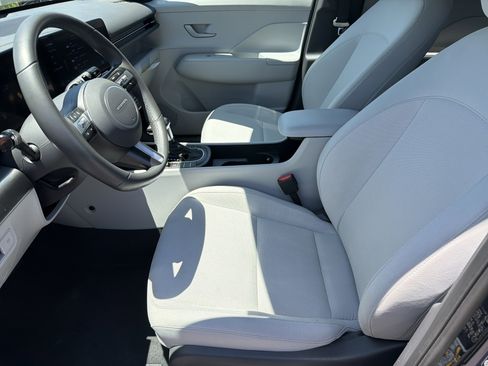 Used 2025 Hyundai Kona SEL AWD/4WD image 19