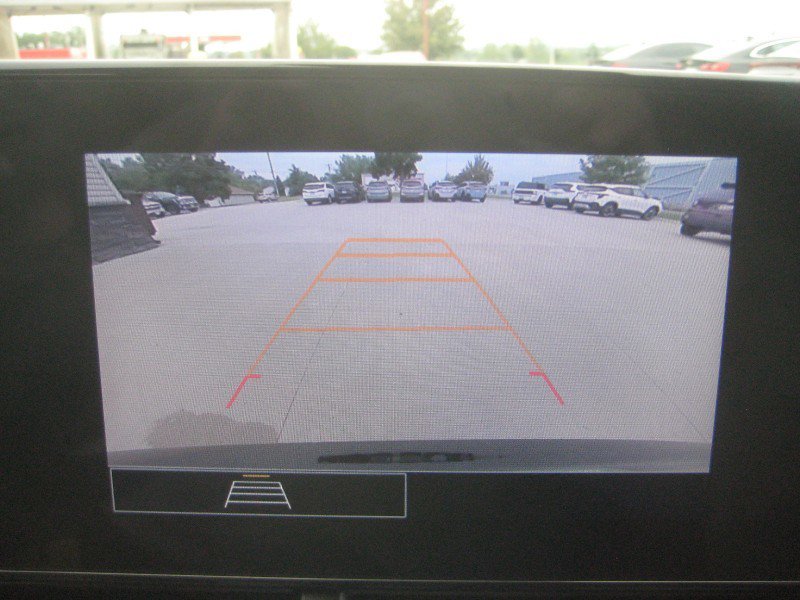 Used 2026 Chevrolet Trax RS w/ Sunroof Package FWD image 23