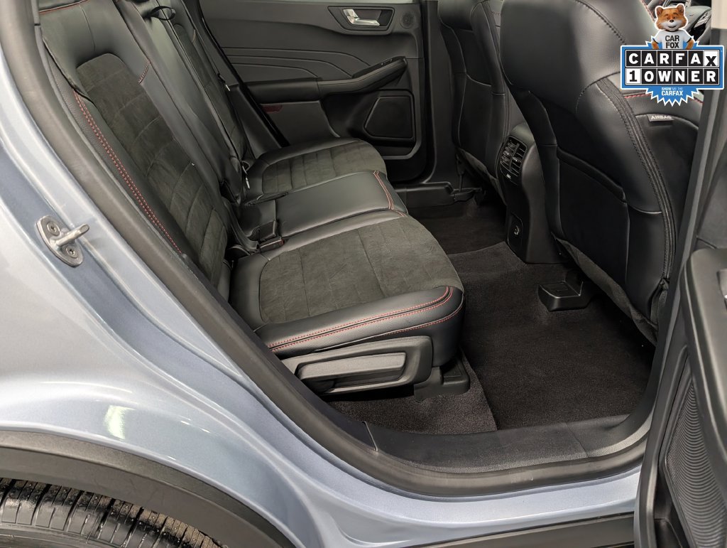 Certified 2022 Ford Escape SEL w/ SEL Stealth AWD Package image 29