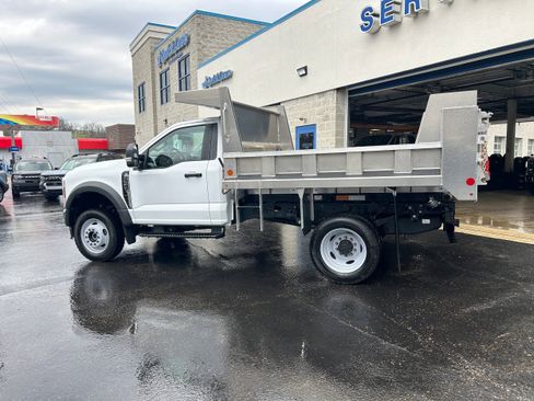 New 2026 Ford F550 4x4 Regular Cab Super Duty image 8