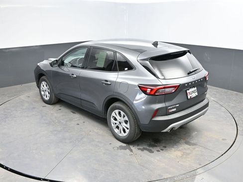 Used 2025 Ford Escape Active image 26