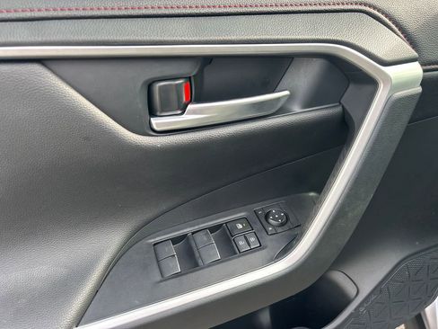 Used 2024 Toyota RAV4 XSE image 28