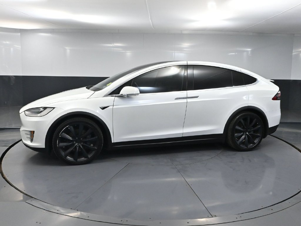 Used 2018 Tesla Model X 100D AWD/4WD image 7