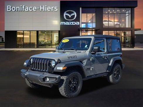 Used 2023 Jeep Wrangler Willys image 2
