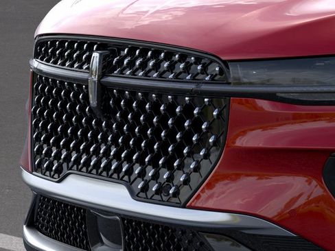 New 2026 Lincoln Nautilus Premier image 17