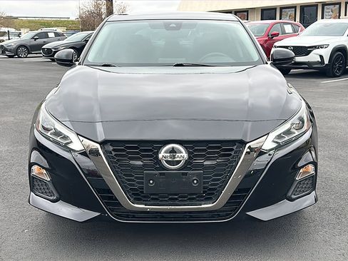 Used 2021 Nissan Altima 2.5 SR image 11