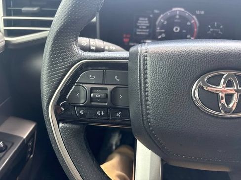 Used 2024 Toyota Tundra Limited w/ Power Package RWD image 31