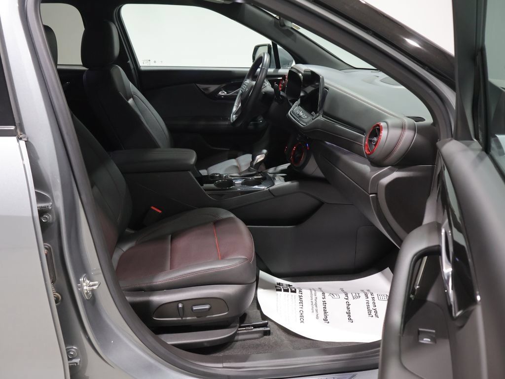 Used 2024 Chevrolet Blazer RS AWD/4WD image 21