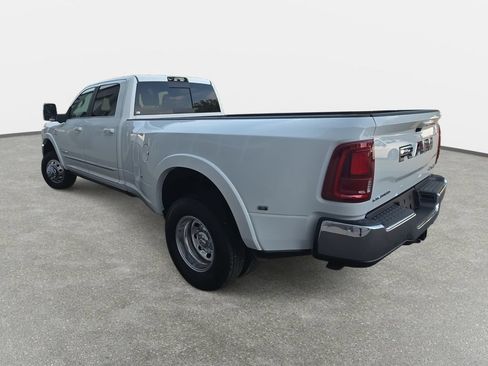 New 2026 RAM 3500 Limited AWD/4WD image 7