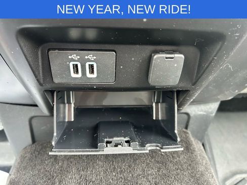 Used 2018 Ford F150 XLT w/ Equipment Group 302A Luxury image 32