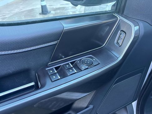 Used 2022 Ford F150 XLT w/ Equipment Group 302A High image 17