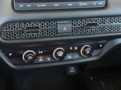 Used 2024 Honda HR-V Sport image 25