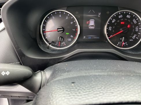 Used 2019 Toyota RAV4 XLE w/ Convenience Package AWD/4WD image 22