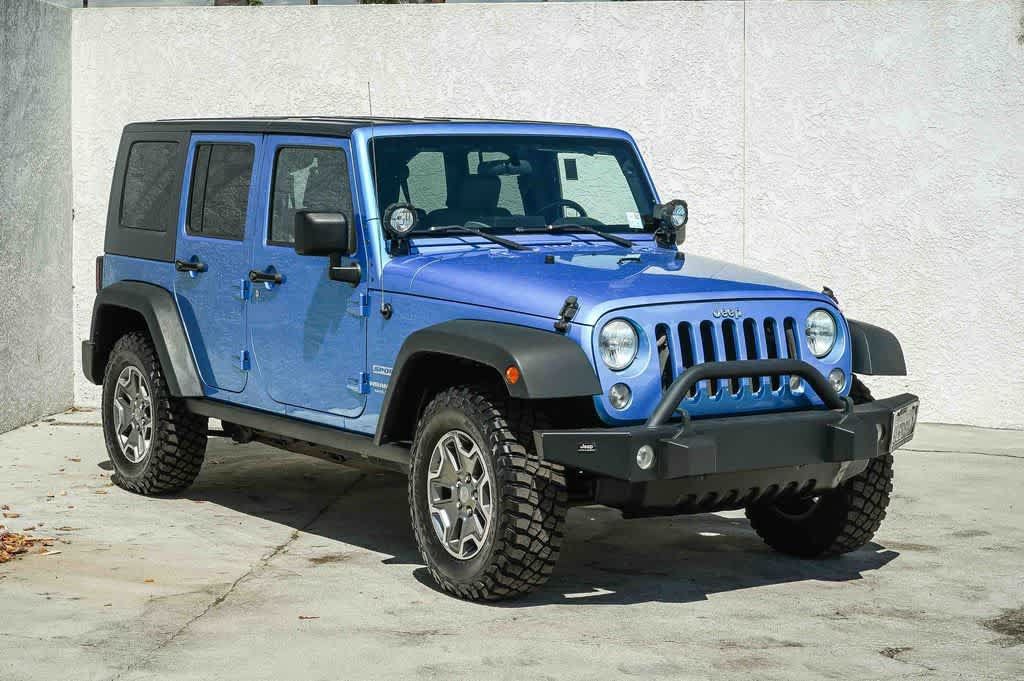 Used 2010 Jeep Wrangler Unlimited Sport AWD/4WD image 3