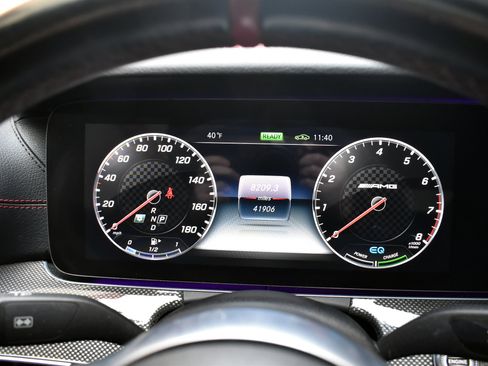 Used 2020 Mercedes-Benz CLS 53 AMG 4MATIC w/ Night Package image 33