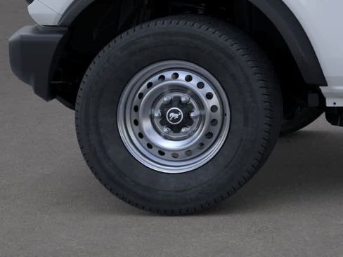 New 2026 Ford Bronco 4-Door AWD/4WD image 21