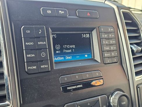 Used 2017 Ford F350 XLT image 34