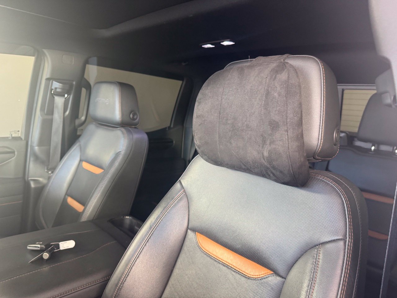 Used 2023 GMC Sierra 1500 AT4 w/ AT4 Preferred Package AWD/4WD image 9
